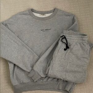 REC SWEAT sweatshirt and pants set